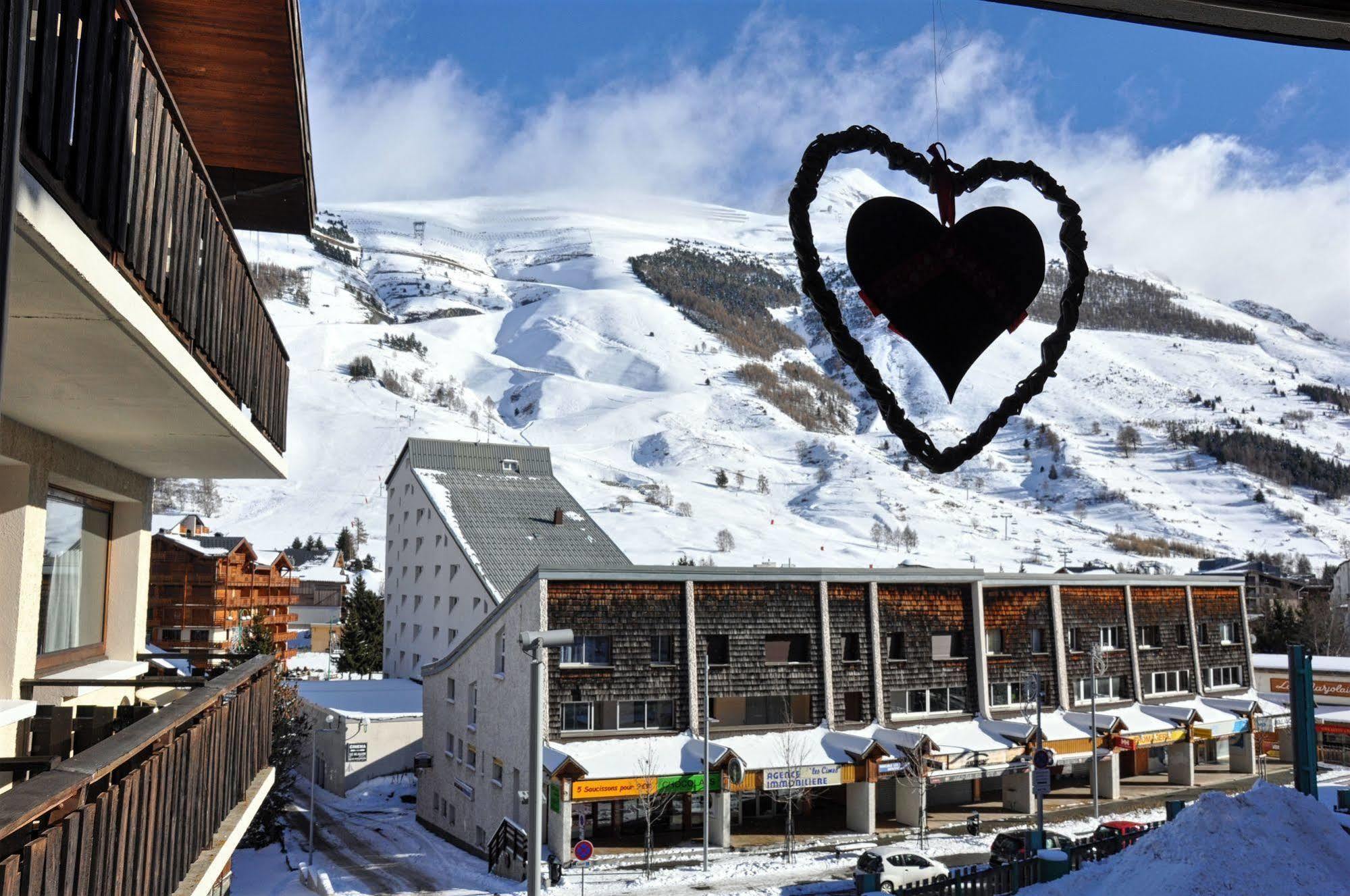 Hotel Le Provencal Les Deux Alpes Exteriör bild
